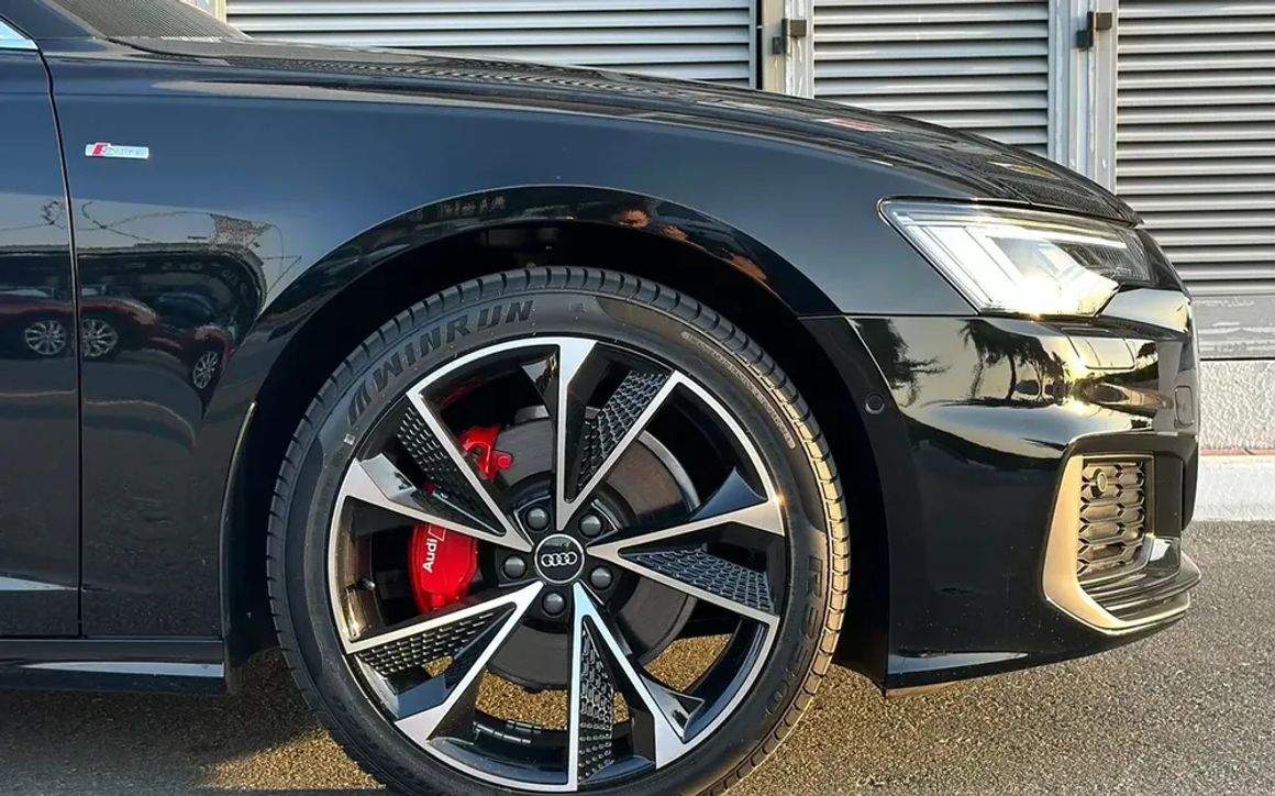 Audi A6 - image 6