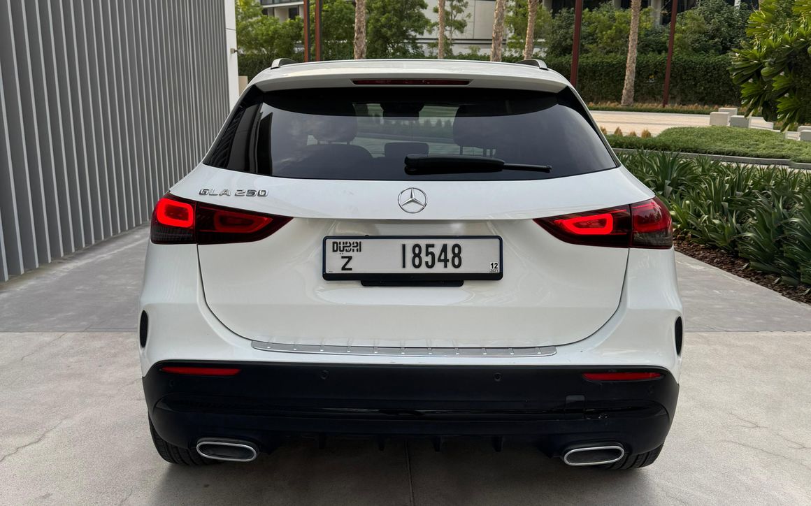 Mercedes-Benz GLA 250 - image 4