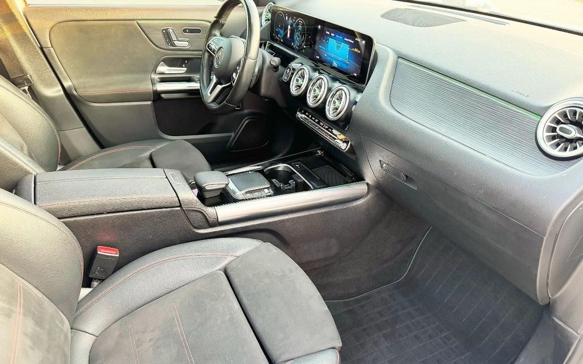 Mercedes-Benz GLA 250 - image 5