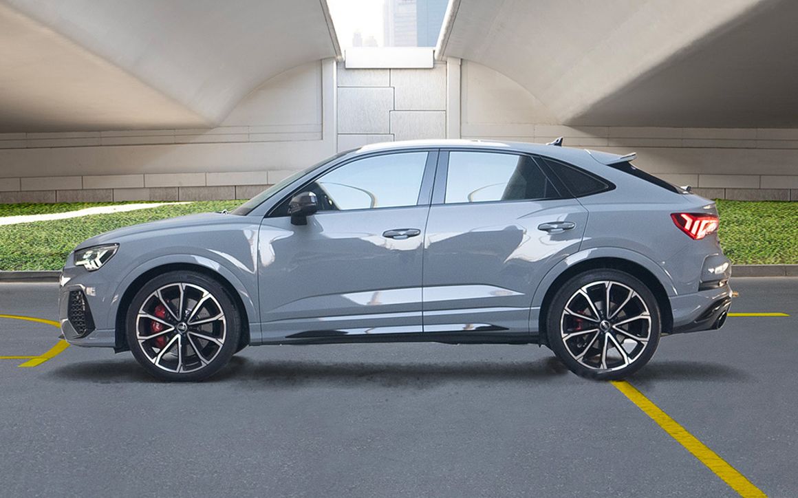 AUDI RS Q3 - image 2