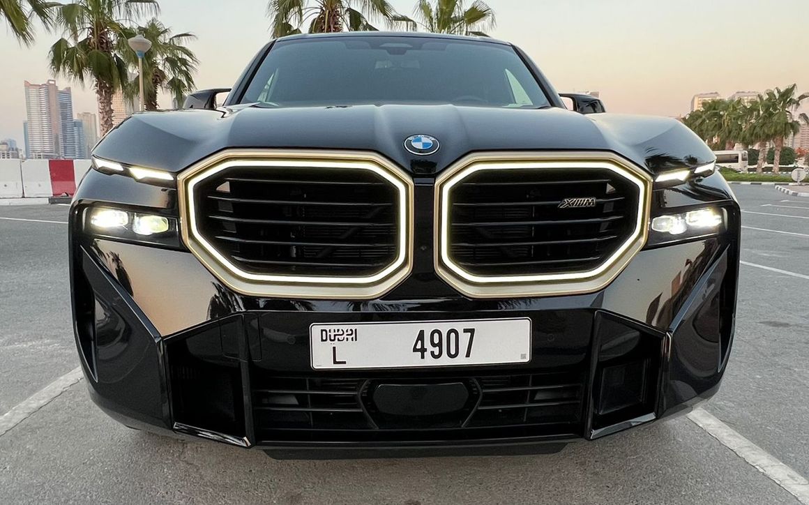 BMW XM - image 3