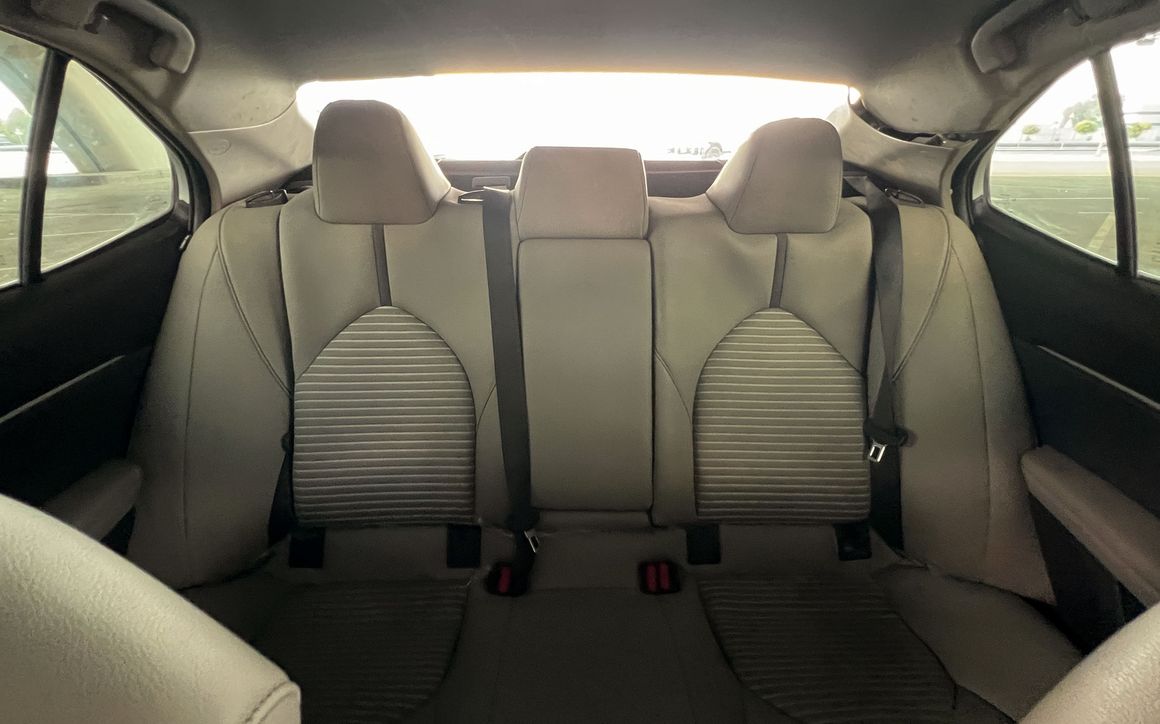 Toyota Camry - image 13