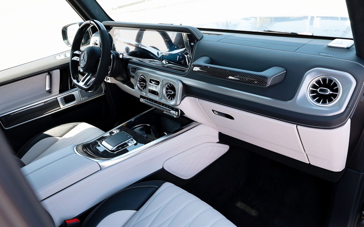 Mercedes G63 AMG 2025 - image 9