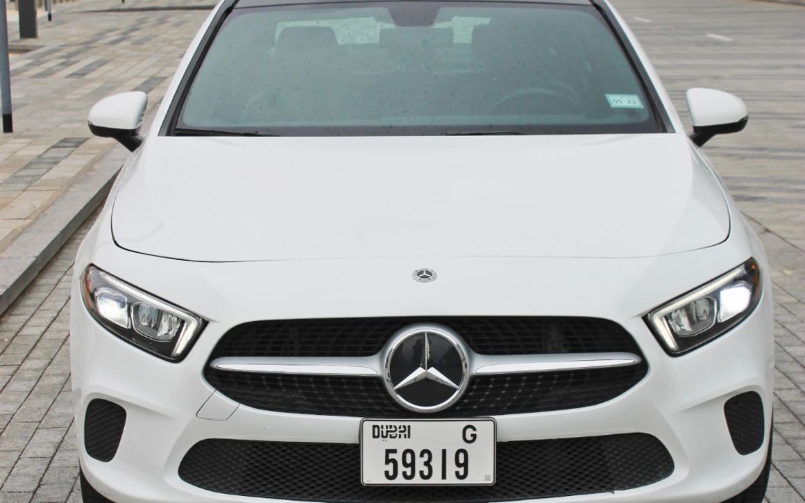 MERCEDES A220 - image 2