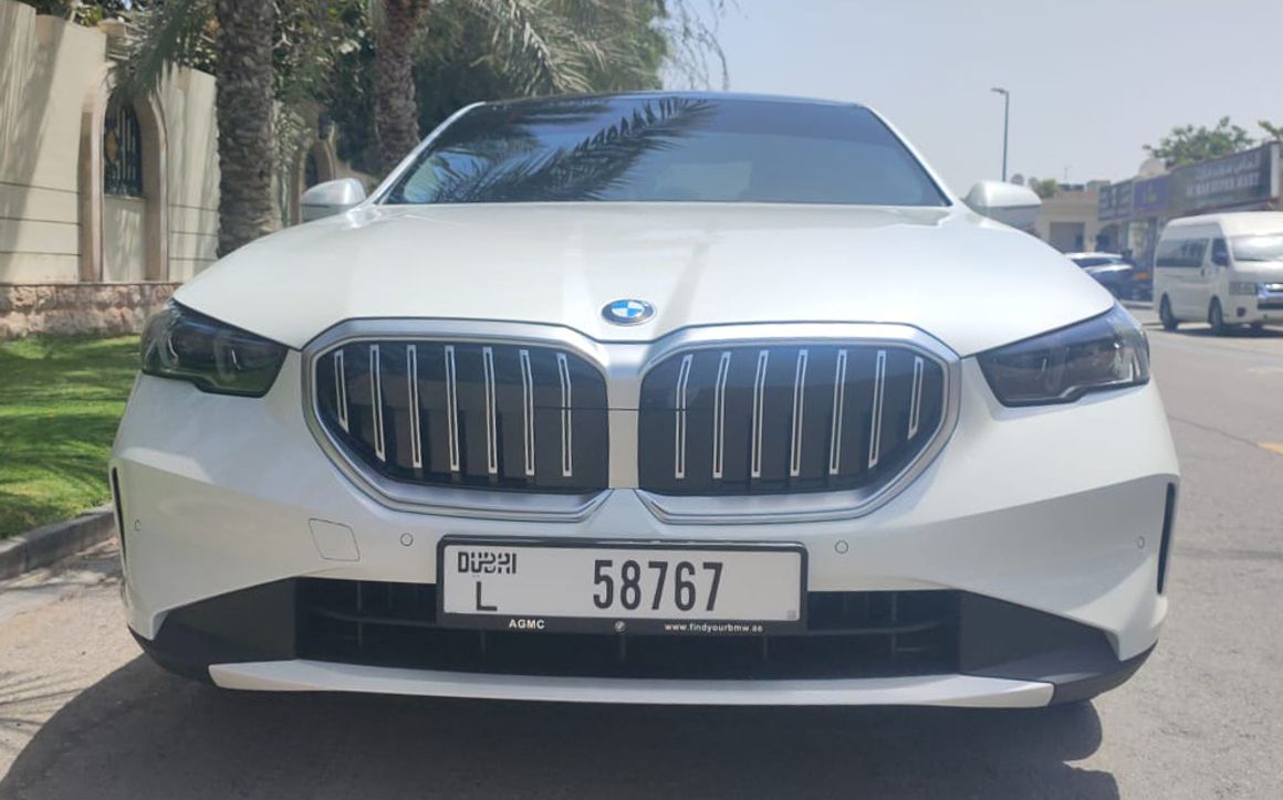 BMW 520I 2025 - image 2