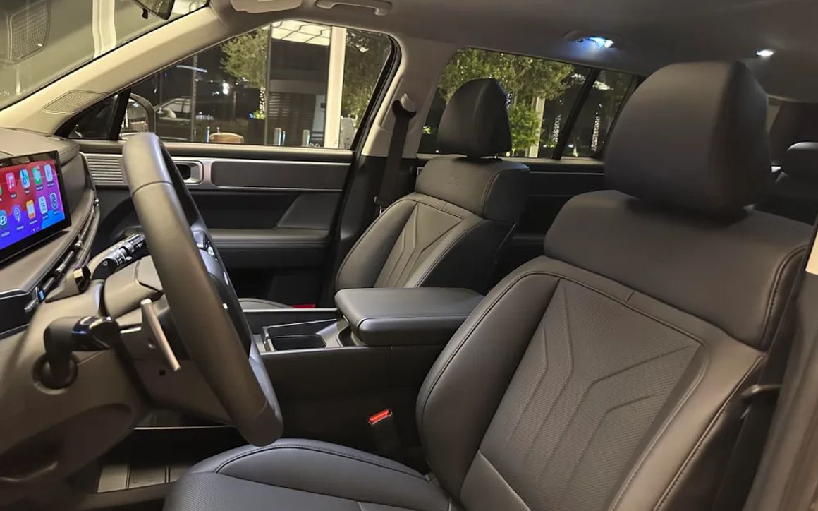 Hyundai Santa Fe Green - image 13