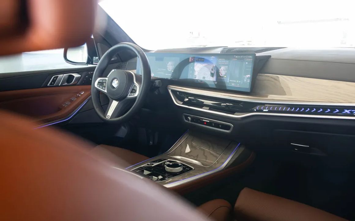 BMW X7 RESTYLING - image 8