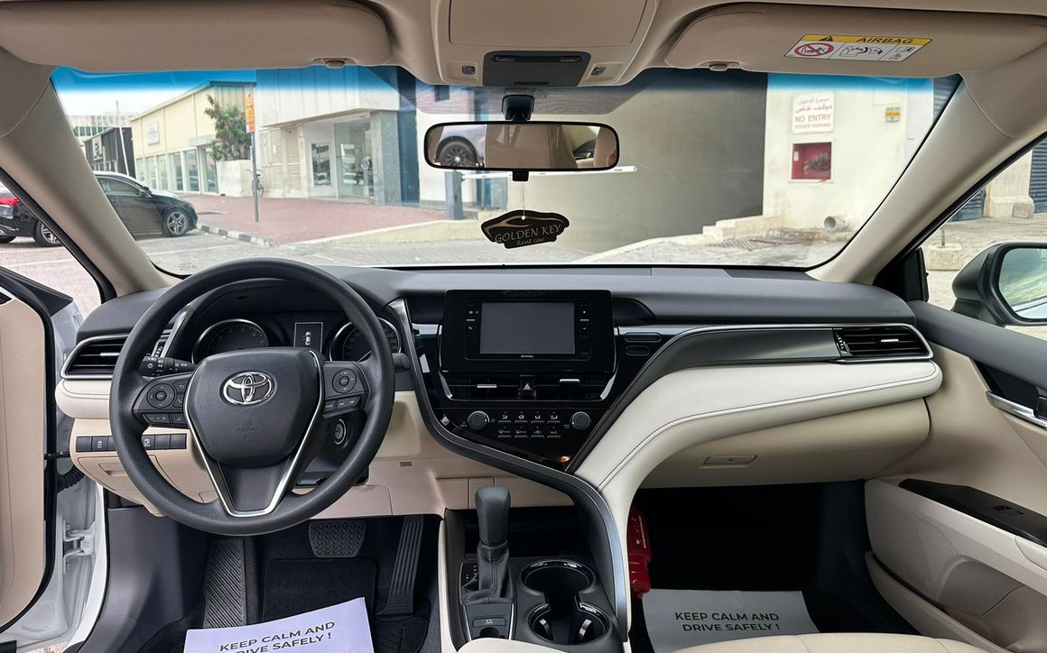 TOYOTA CAMRY - image 5