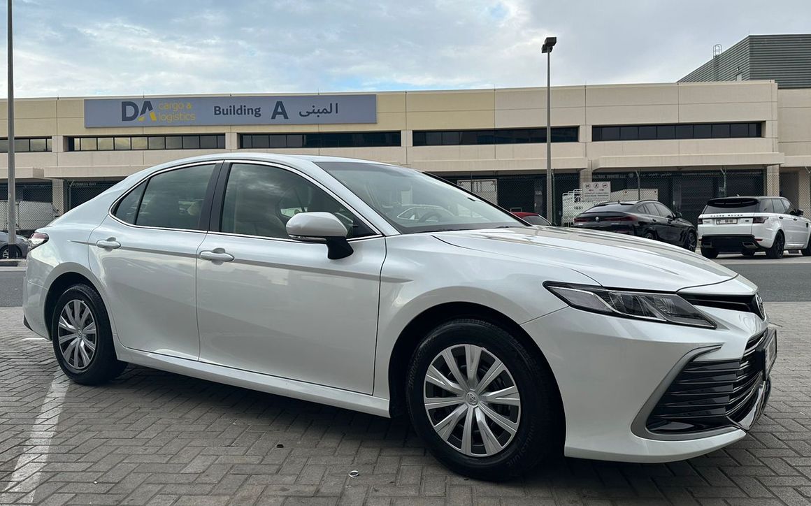 TOYOTA CAMRY - image 3