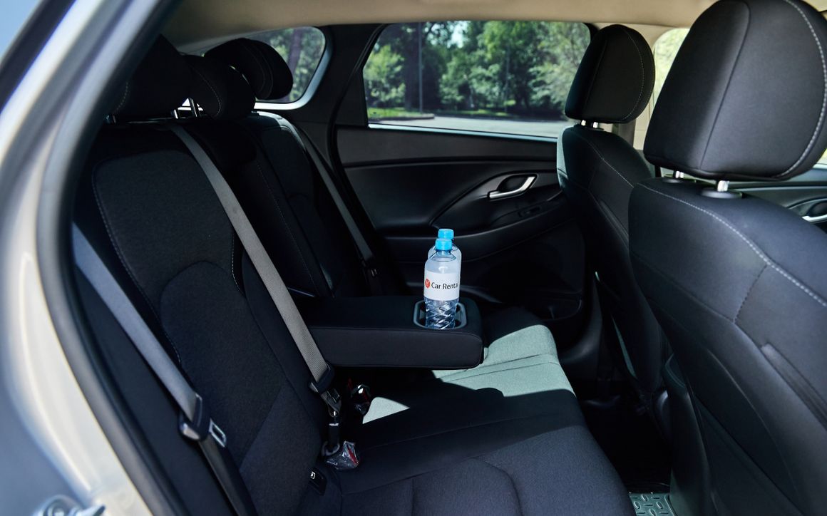 HYUNDAI I30 - image 11