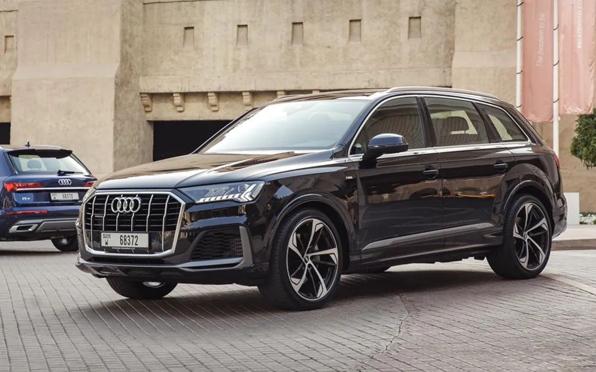 Audi Q7 - image 2
