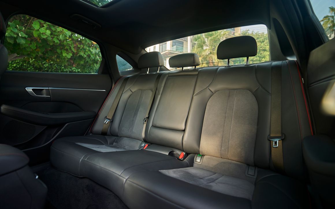 HYUNDAI SONATA - image 6