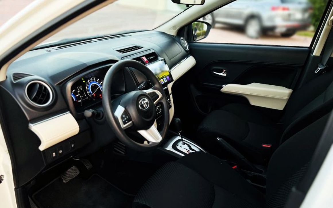 Toyota Rush - image 5