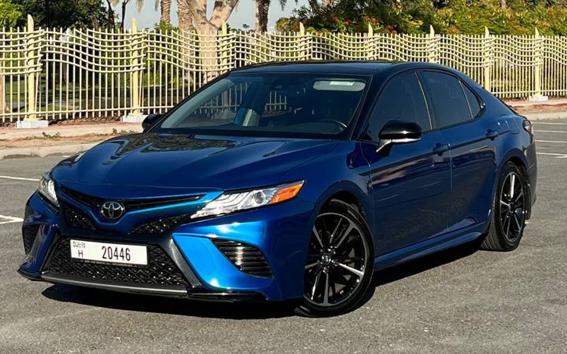 Toyota Camry XSE - image 1