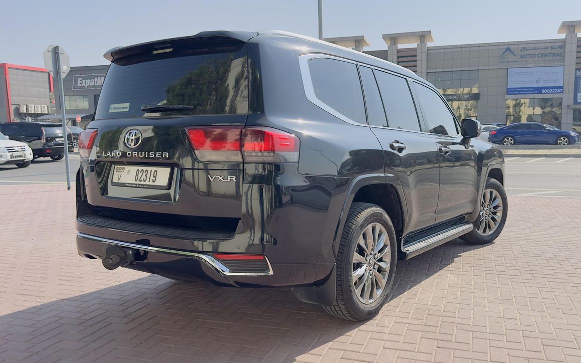 TOYOTA Landcruiser - image 8