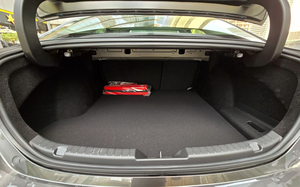 Mazda 3 - image 10