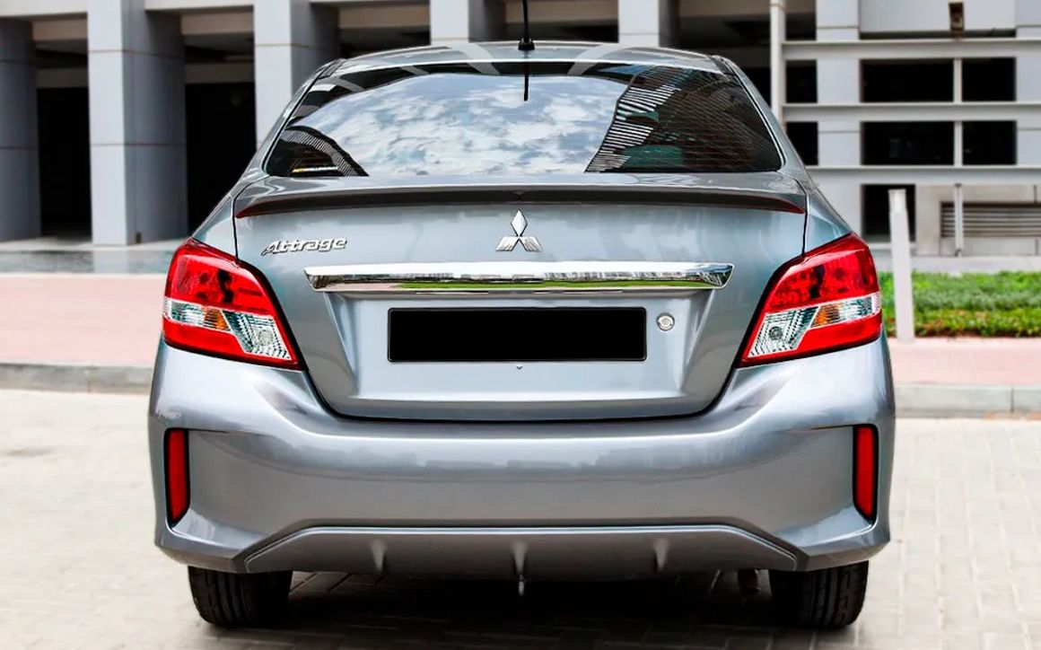 MITSUBISHI Attrage - image 4