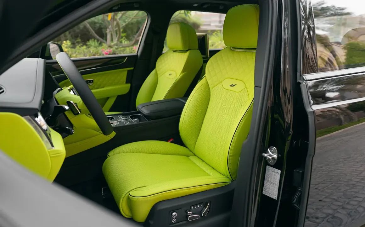 Bentley BENTAYGA - image 5