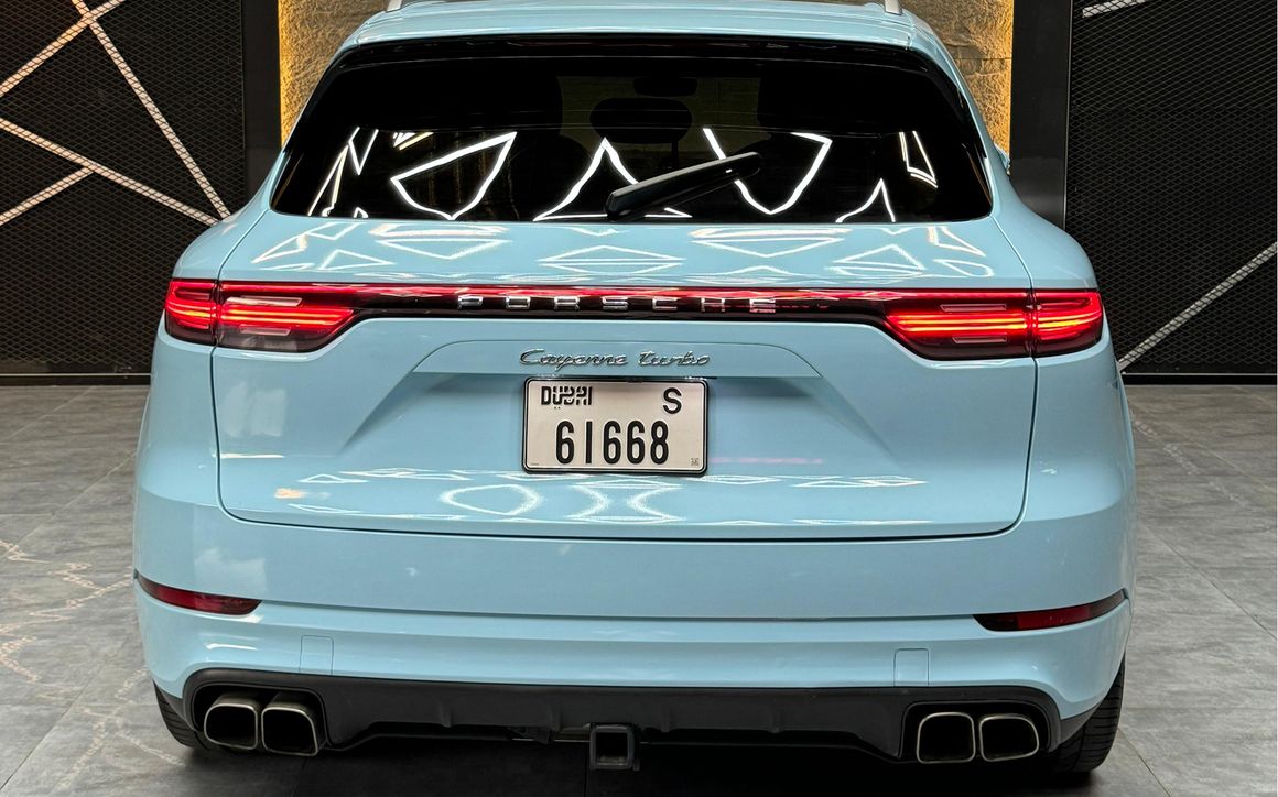PORSCHE CAYENNE - image 4