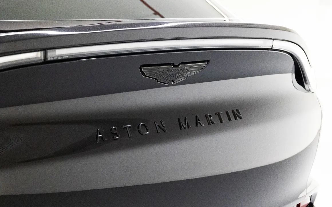 Aston Martin DBX 707 - image 6