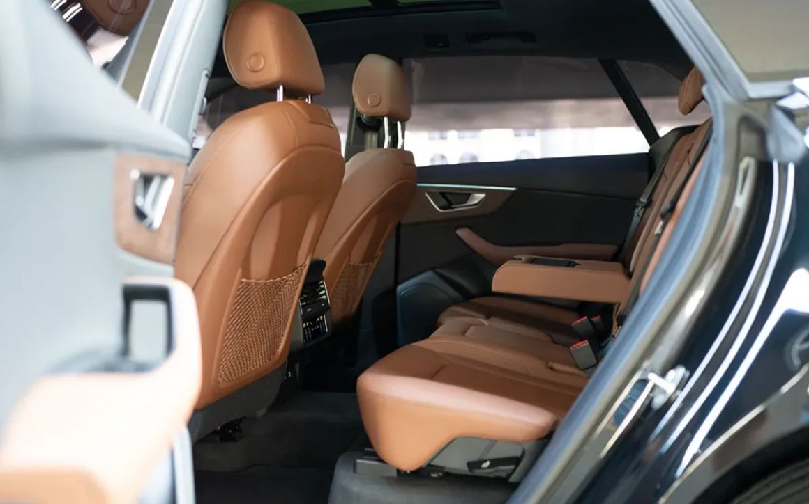 AUDI Q8 - image 8