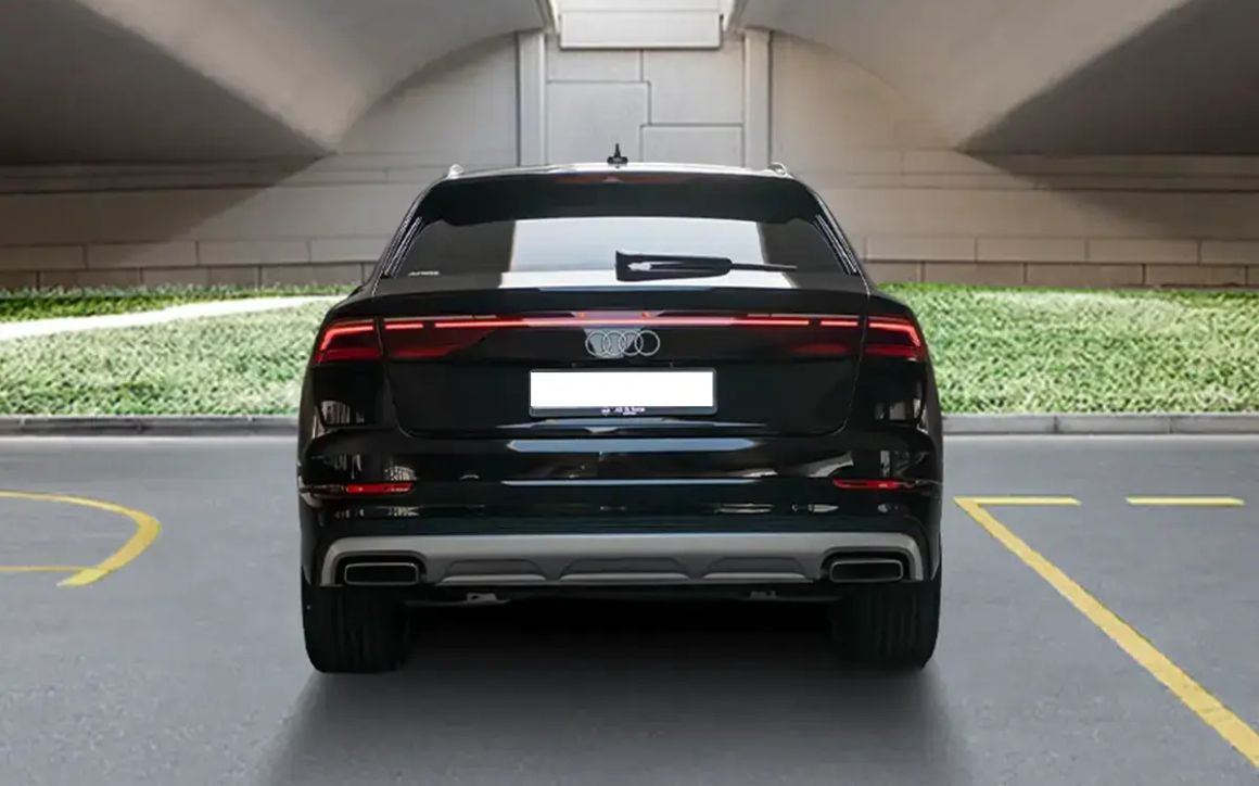 AUDI Q8 - image 5