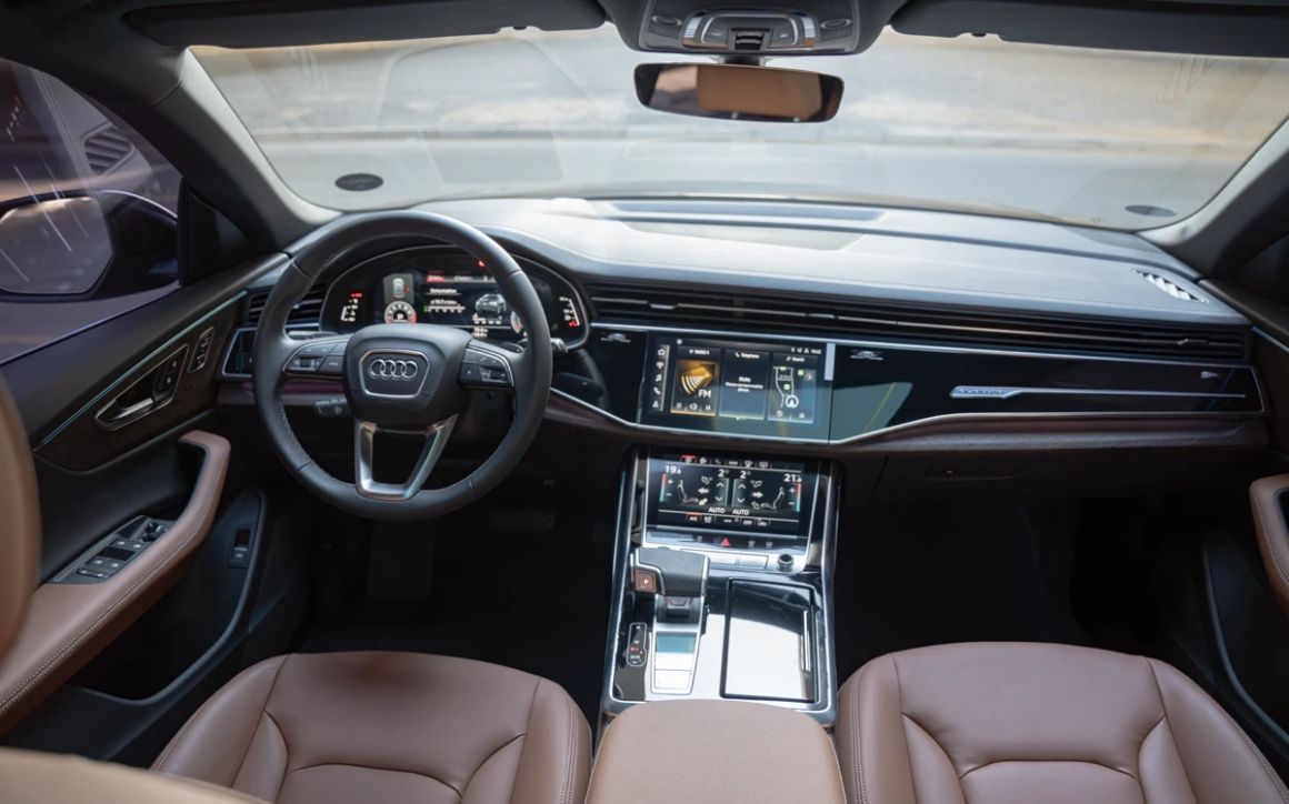 AUDI Q8 - image 7