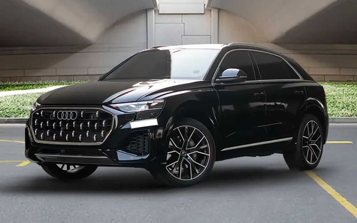 AUDI Q8 - image 1