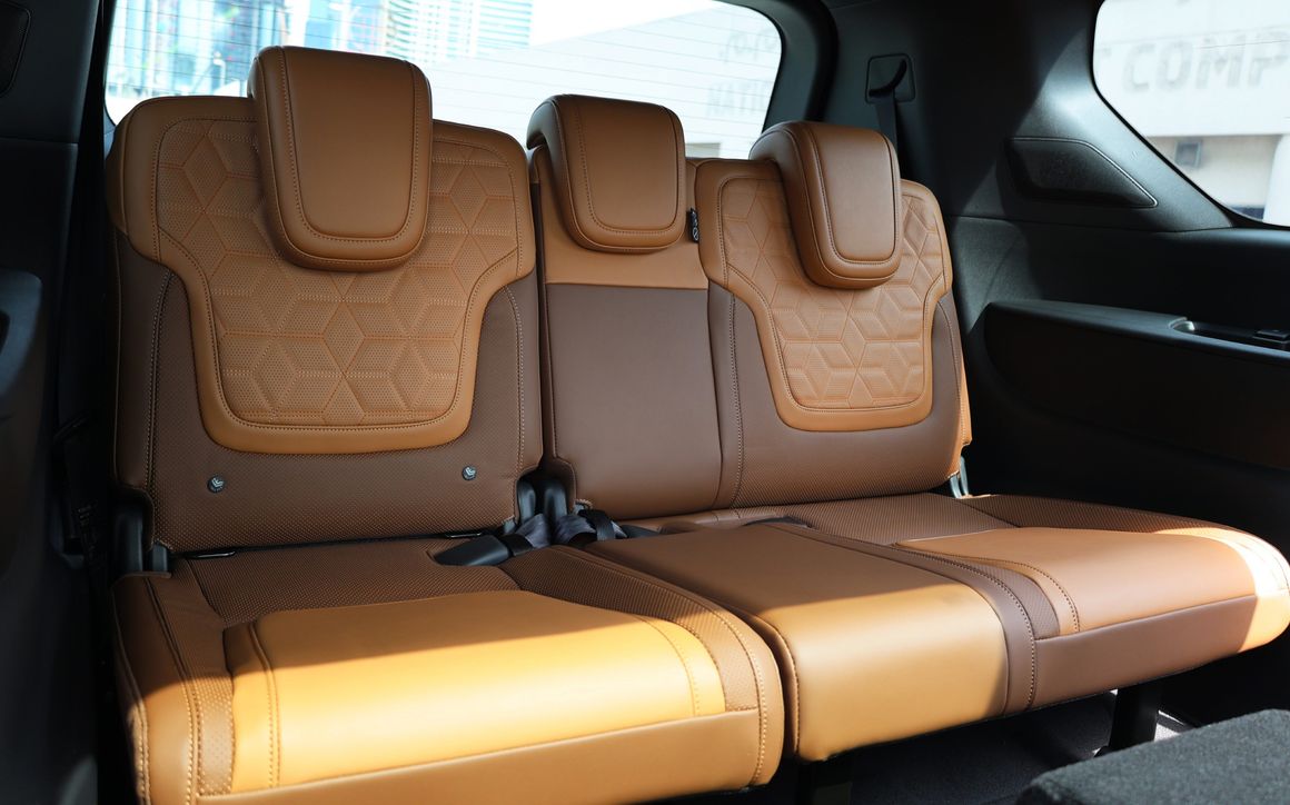 Nissan Patrol LE - image 14