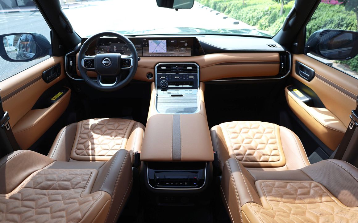 Nissan Patrol LE - image 11