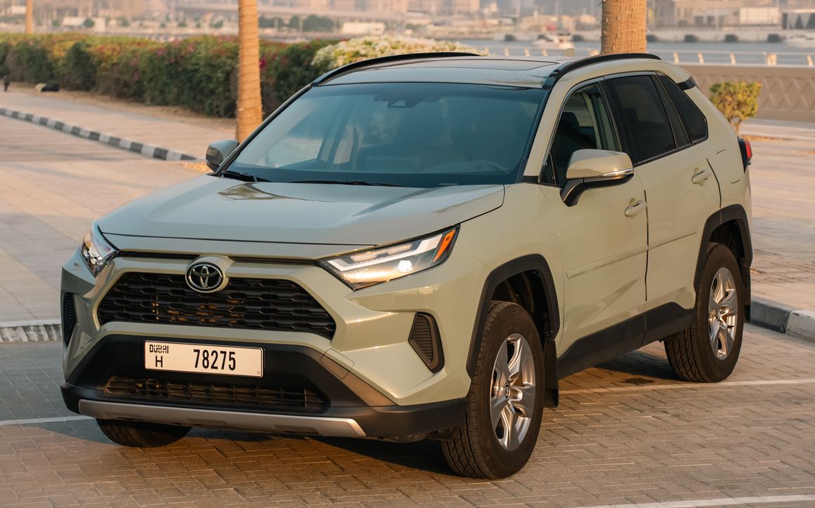 TOYOTA RAV4 - image 1