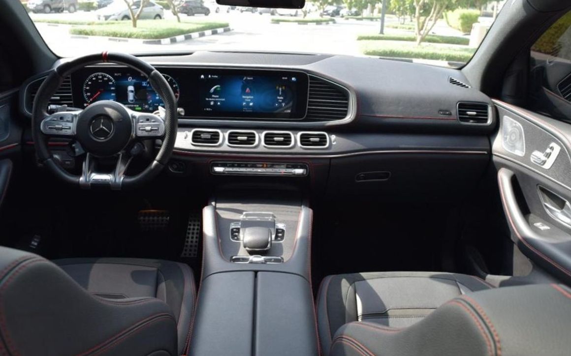 MERCEDES GLE 53 - image 8