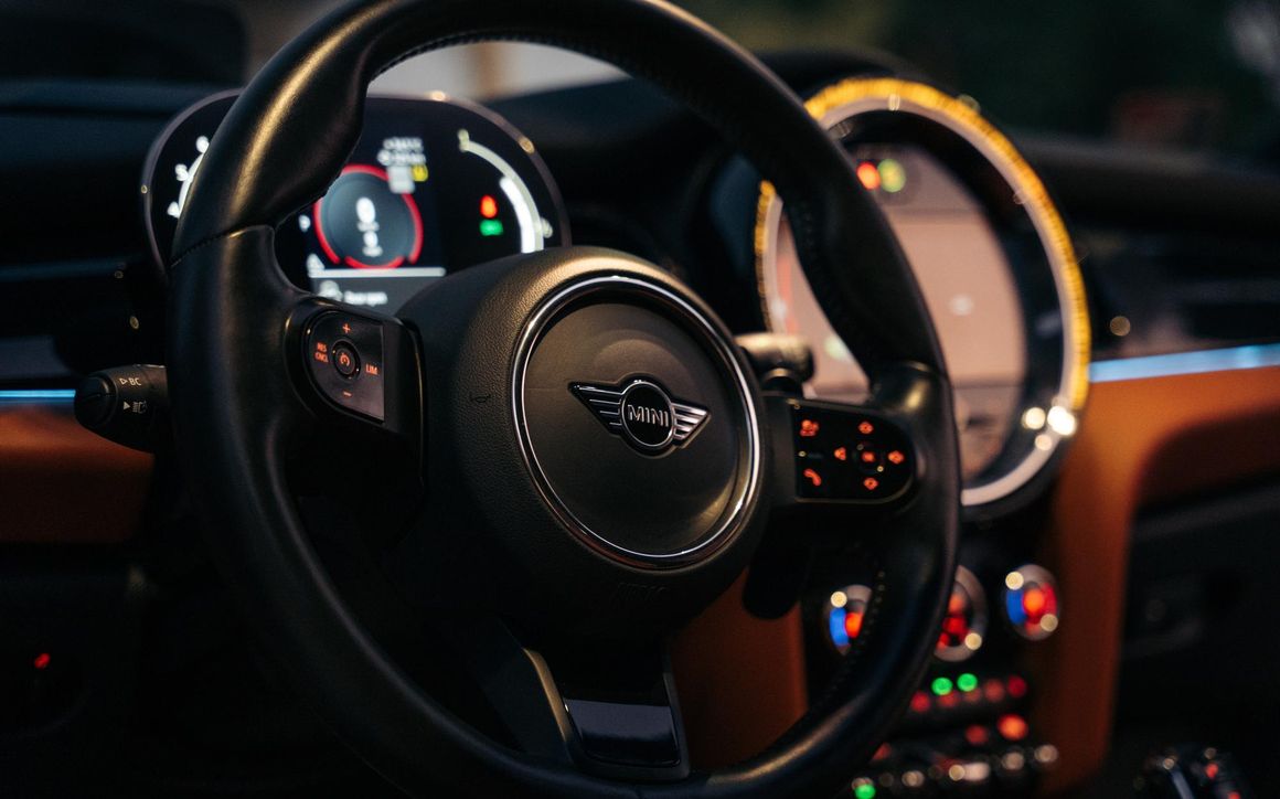 MINI COOPER S - image 8