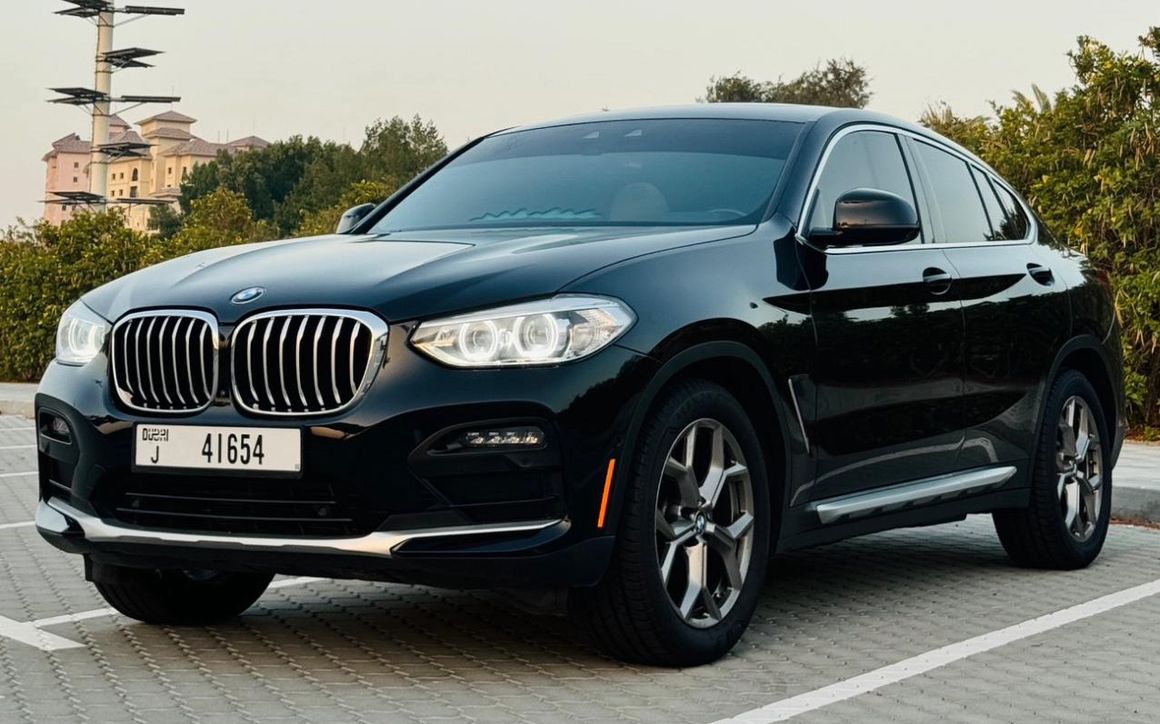 BMW X4 - image 1