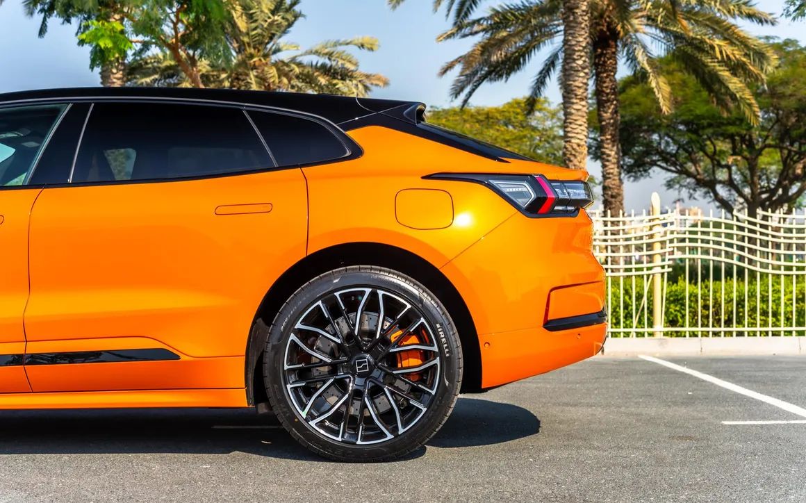 ZEEKR 001 - image 14