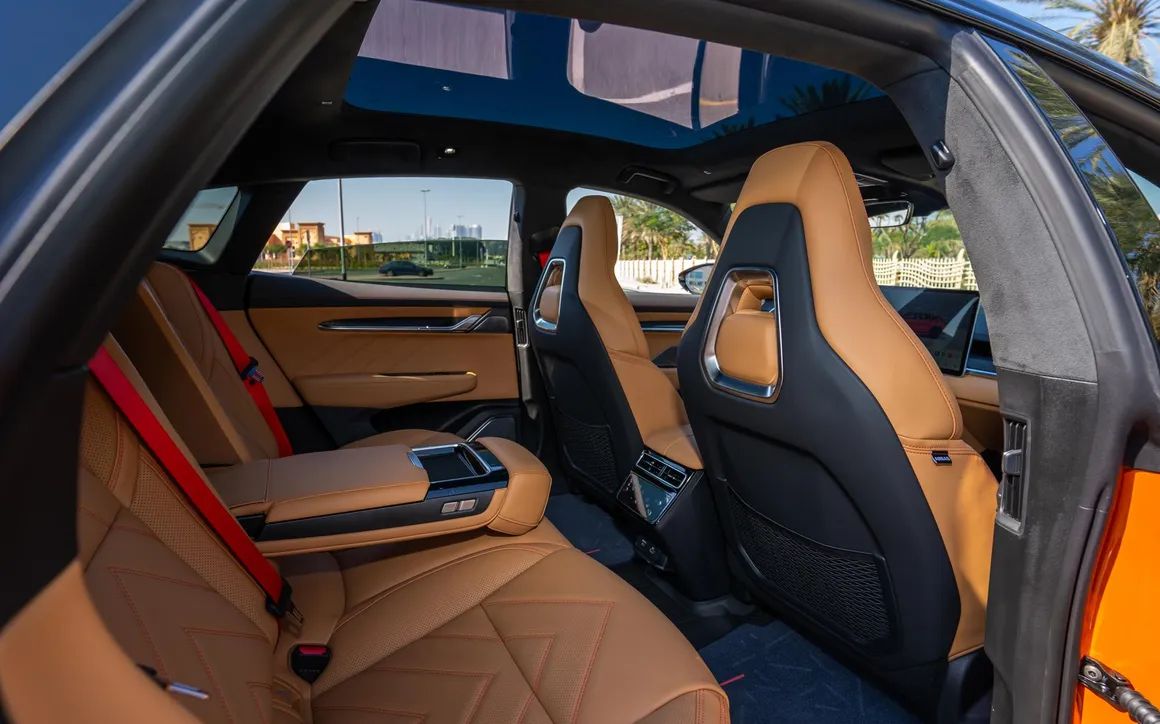 ZEEKR 001 - image 27