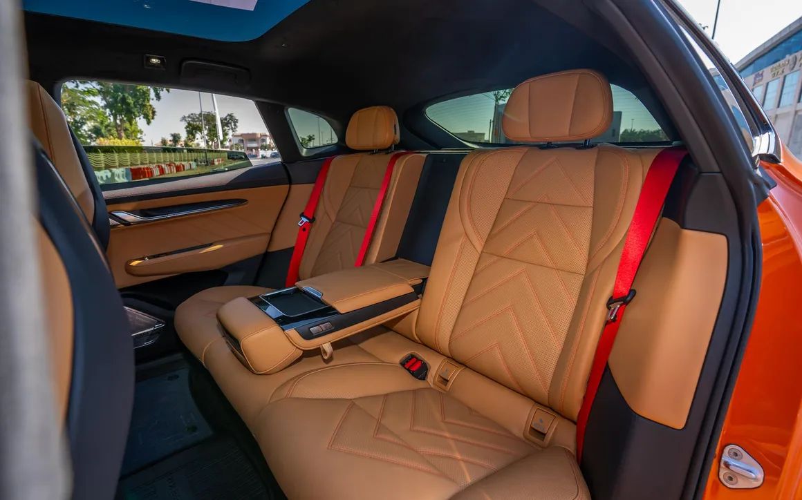 ZEEKR 001 - image 24