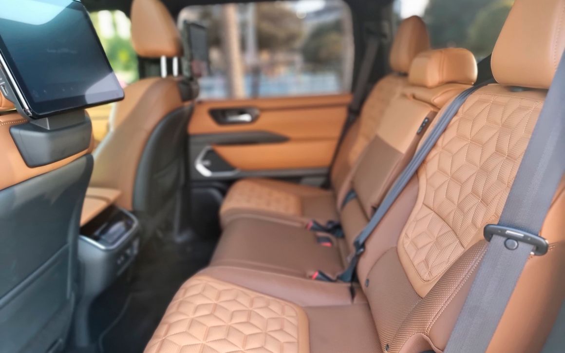 Nissan patrol SE - image 11