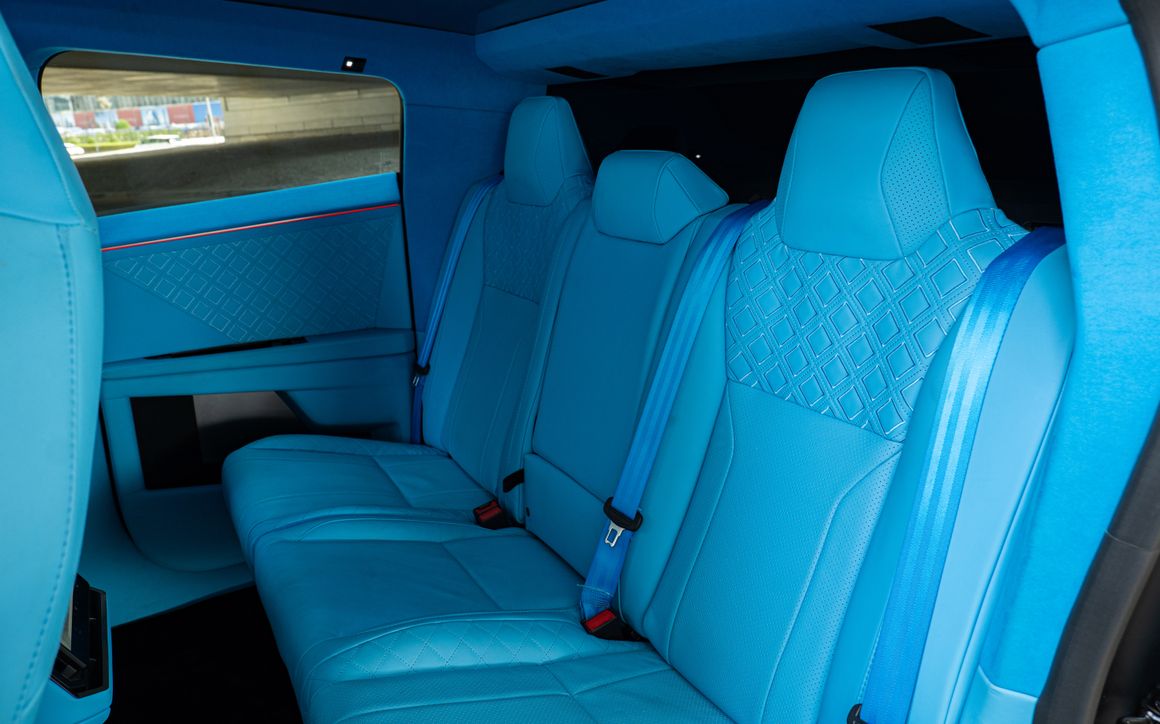 Tesla Cyber Truck Beast - image 12