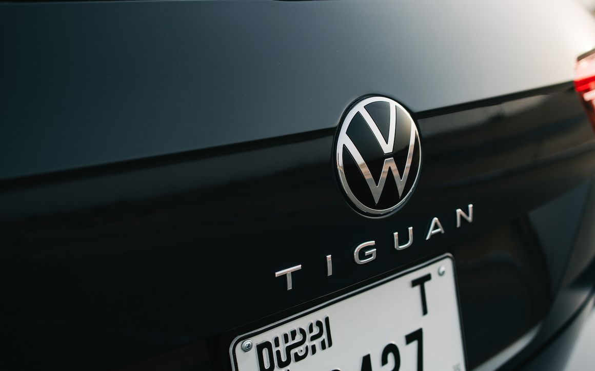 VOLKSWAGEN TIGUAN - image 8