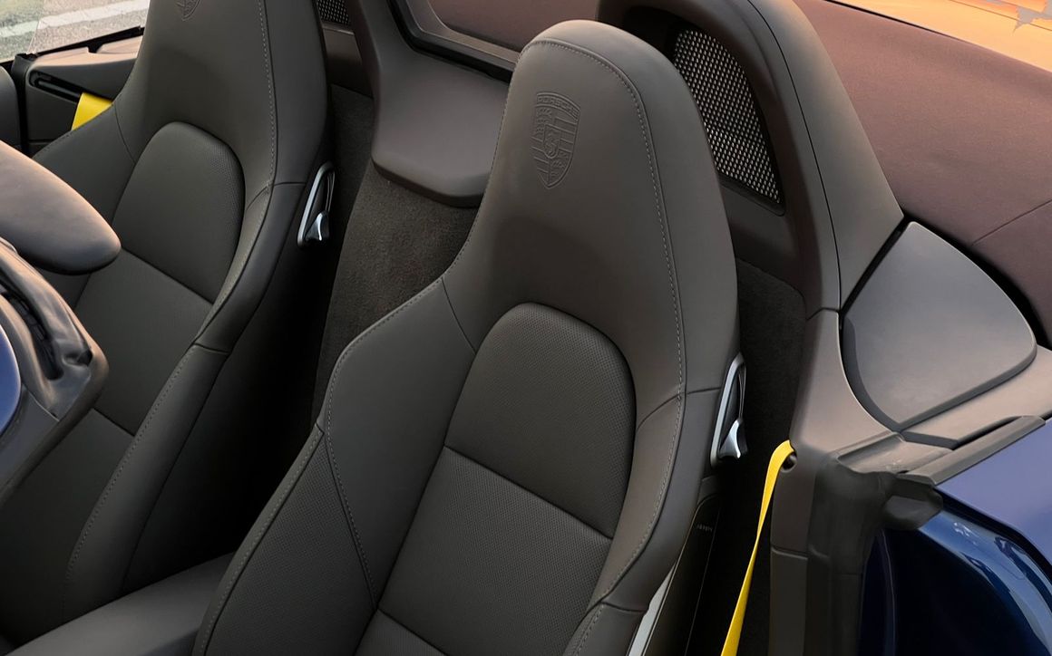 PORSCHE BOXSTER - image 7