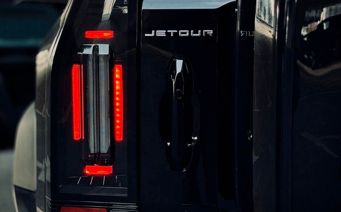 JETOUR T2 - image 7