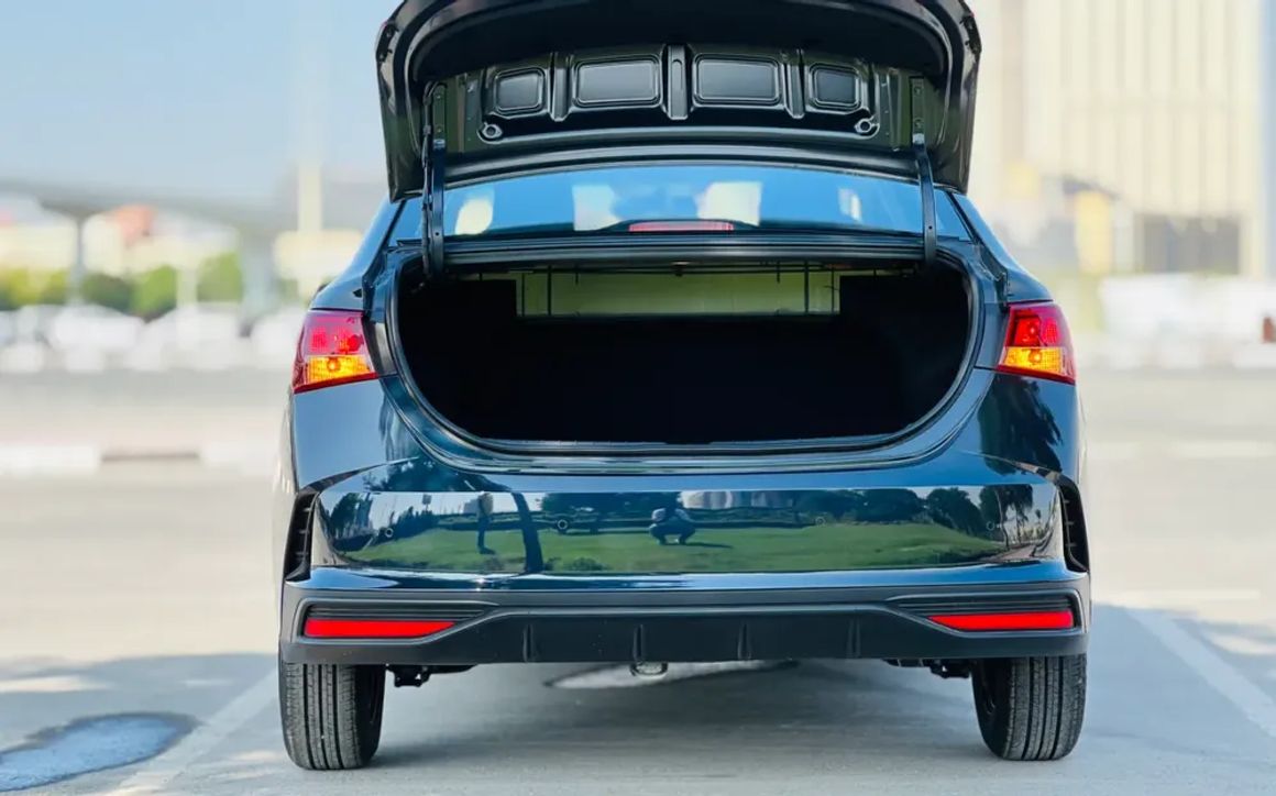 HYUNDAI ACCENT 1.6L - image 5