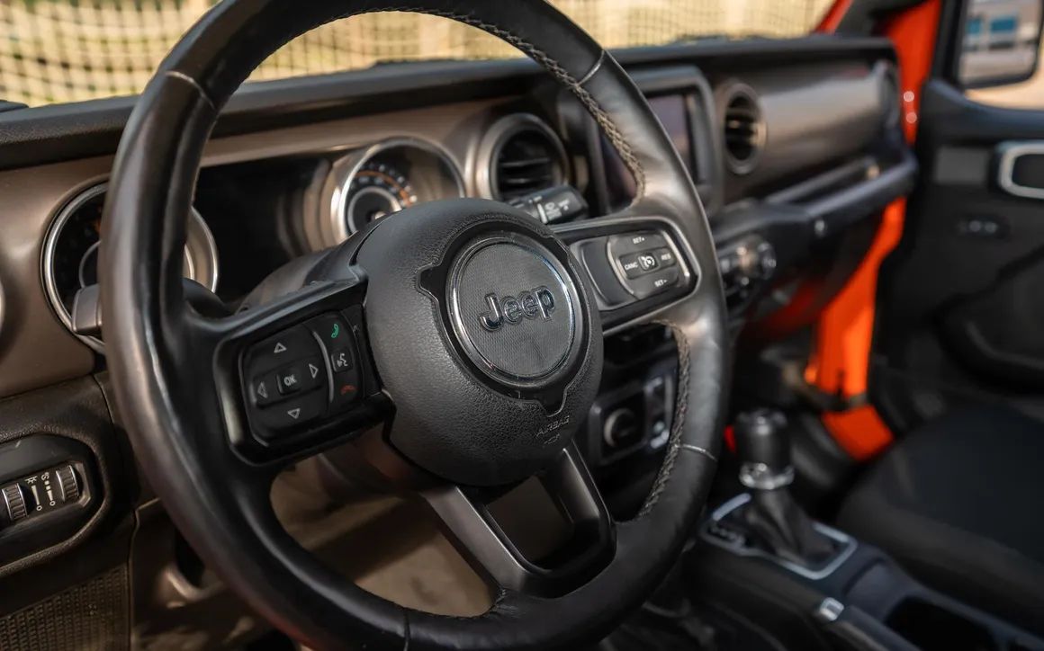 Jeep Wrangler - image 22