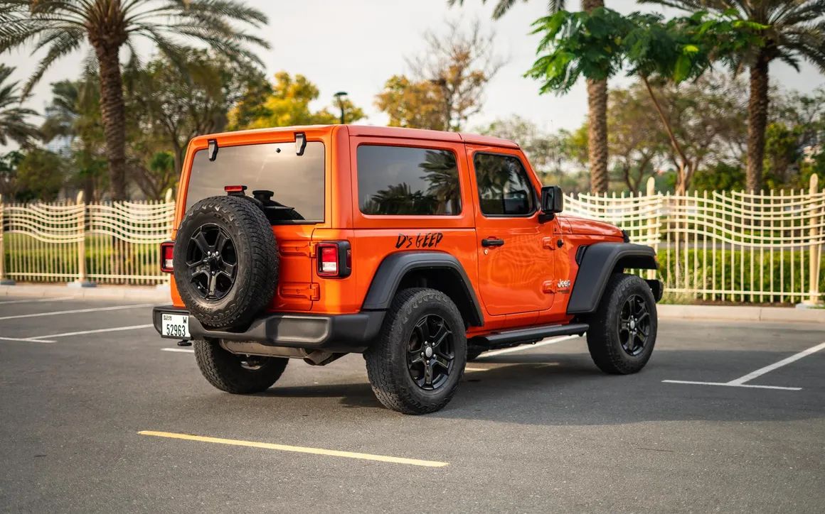Jeep Wrangler - image 7