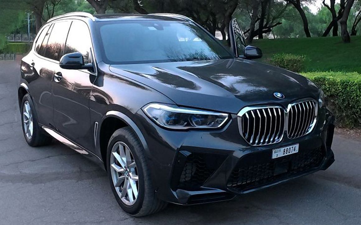 BMW X5 - image 1