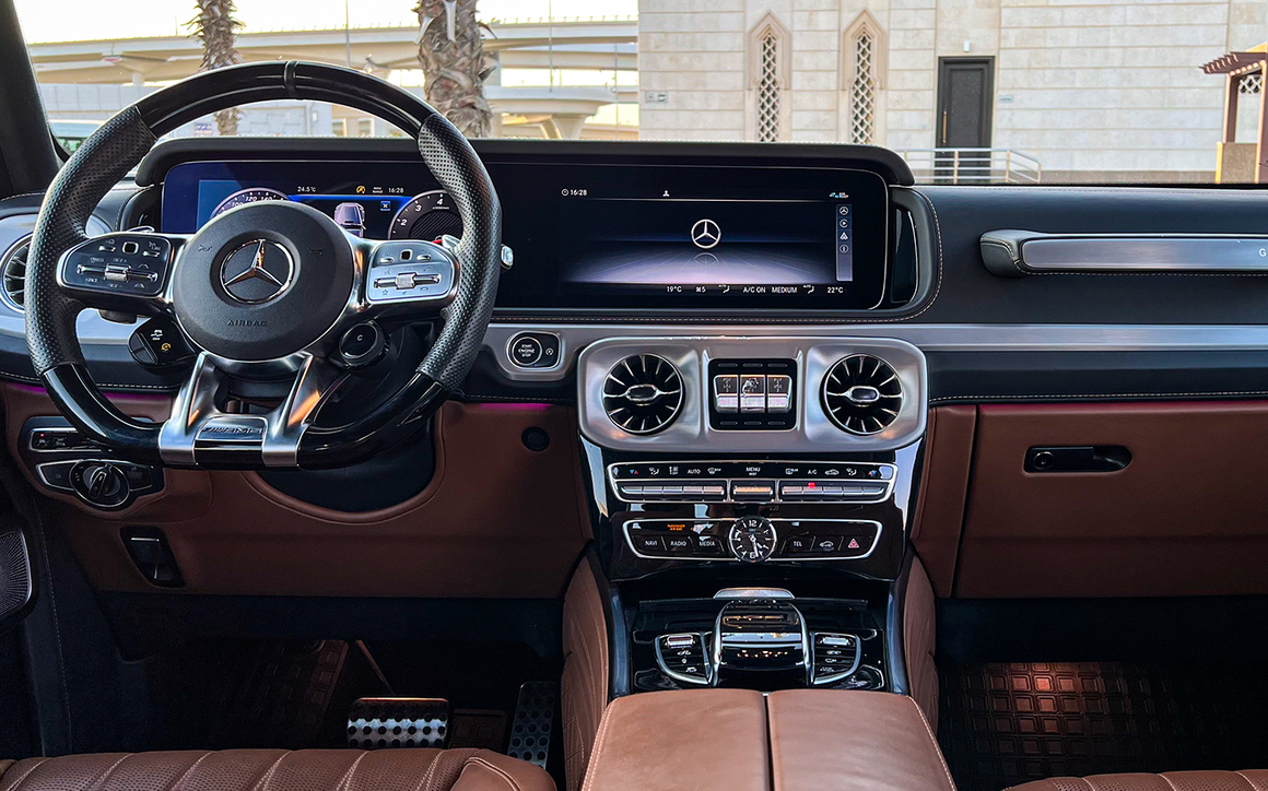 MERCEDES G63 - image 4