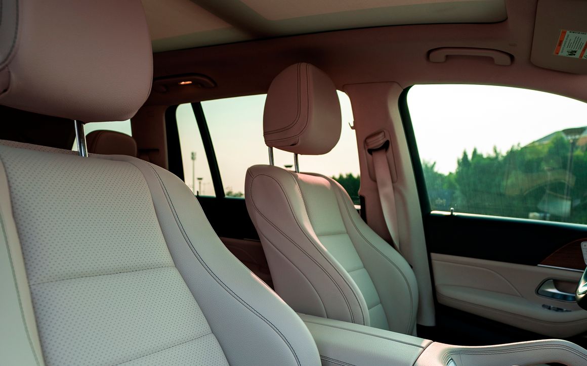 Mercedes Benz GLS450 - image 11