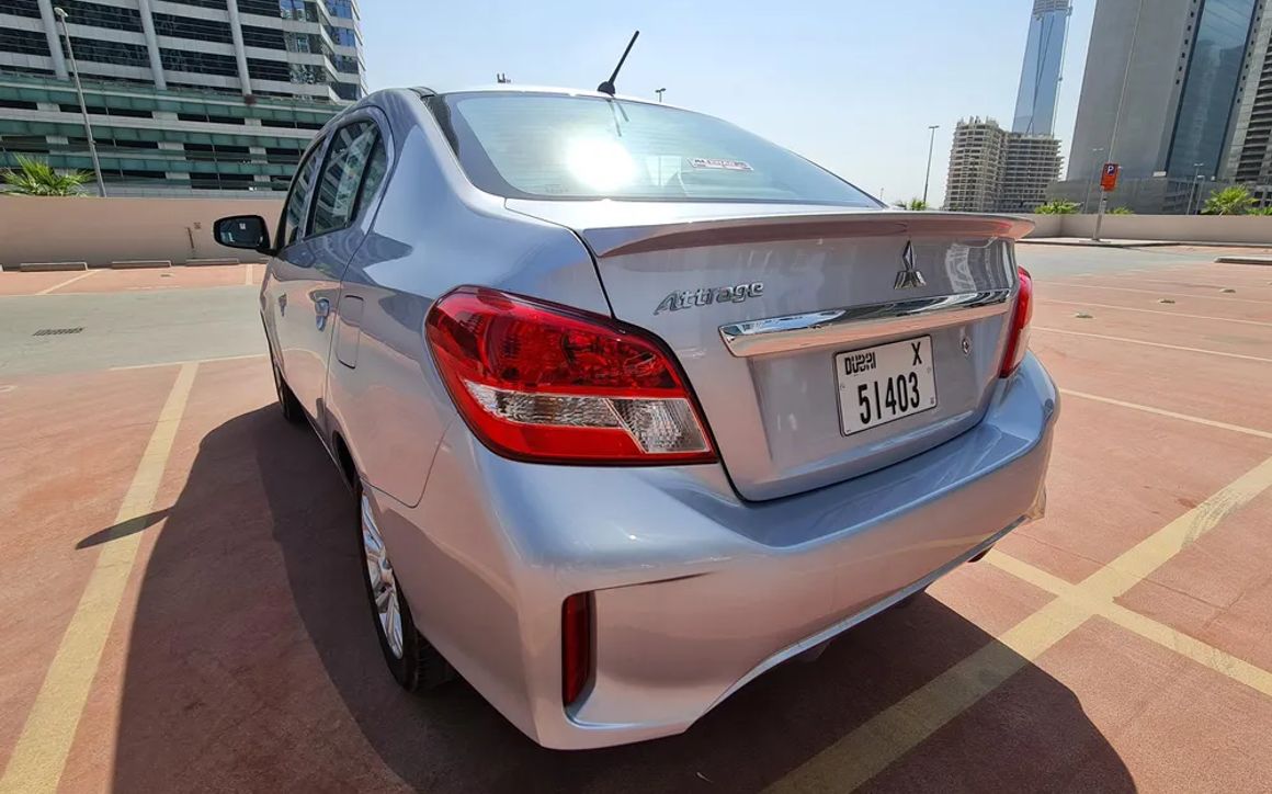 Mitsubishi ATTRAGE - image 4