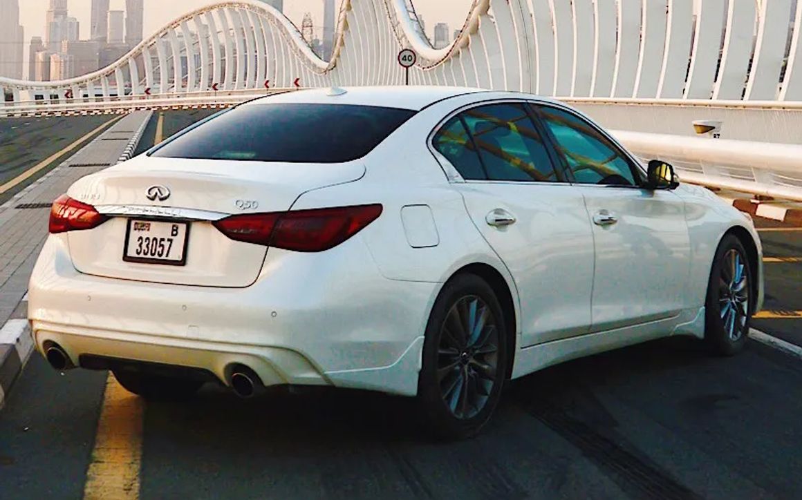 Infiniti Q50 - image 4